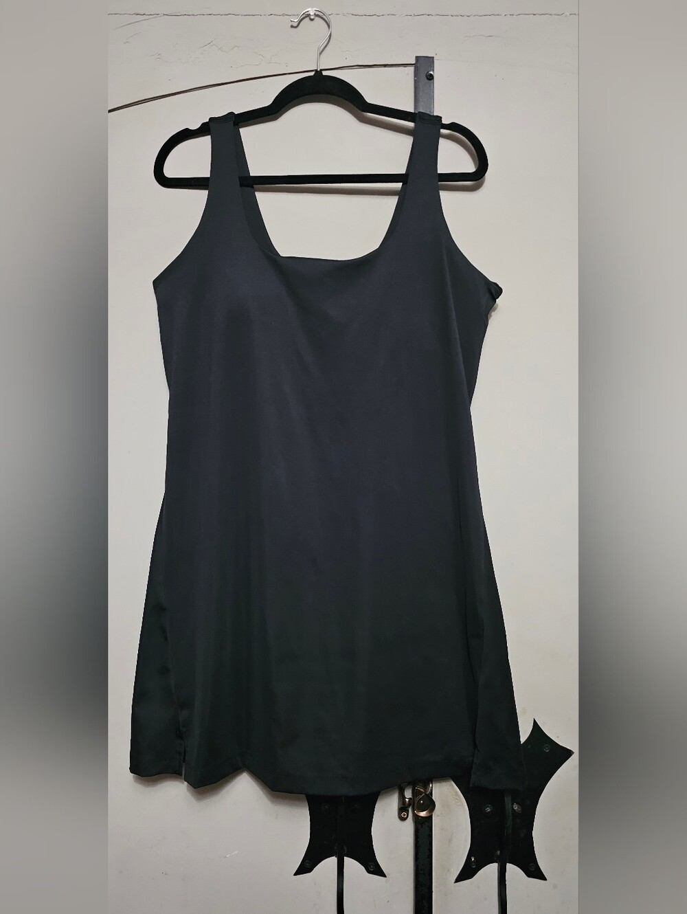 Old Navy Active Dress Womens XL Powersoft Black Built In Bra & Shorts